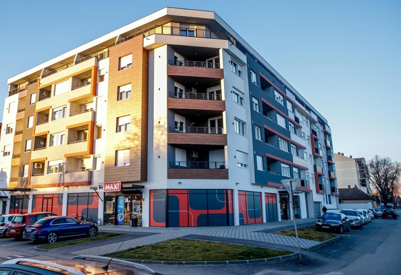 Tik Tak Apartman スボティツァ エクステリア 写真