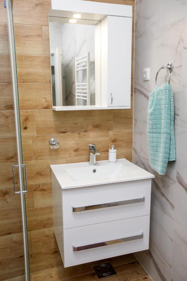 Tik Tak Apartman スボティツァ エクステリア 写真