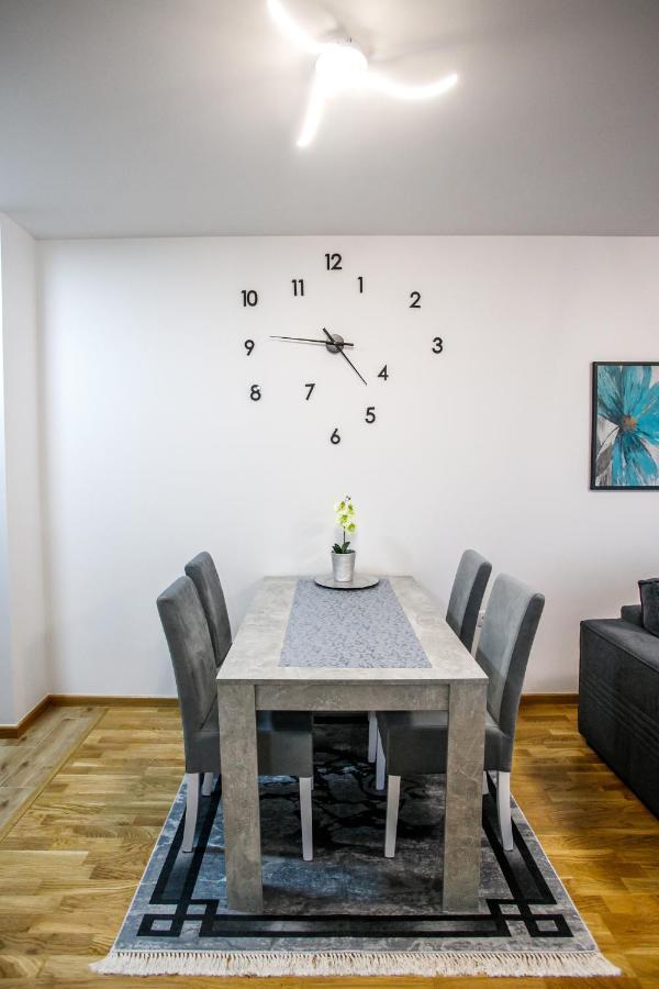 Tik Tak Apartman スボティツァ エクステリア 写真