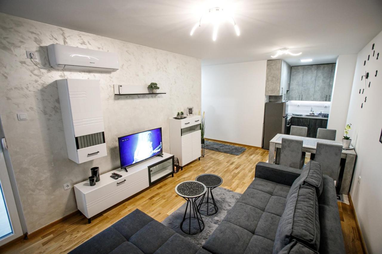Tik Tak Apartman スボティツァ エクステリア 写真